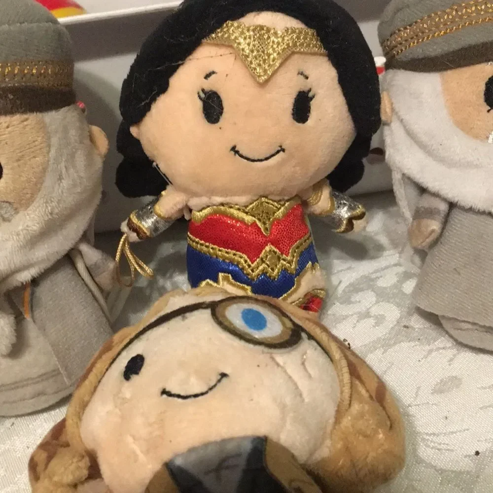 Hallmark ltty  Bittys Plush Toys